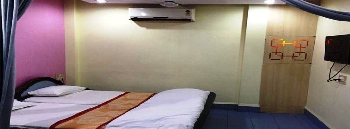 2490/Hotel Om Palace - Satna 08.jpg